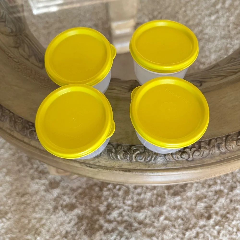 Tupperware Snack Cup Set of 4 Clear with Yellow Lids 4 Oz New